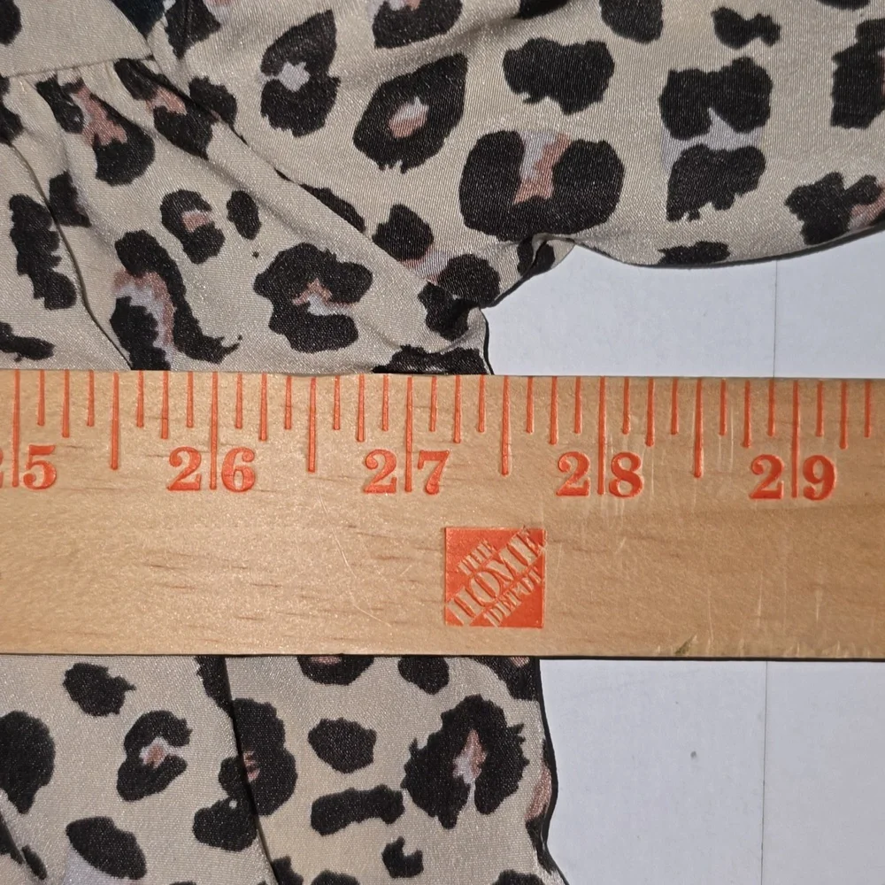 ODDY Multi Color Leopard Sleeve Womens Size M/L - Picture 9 of 9